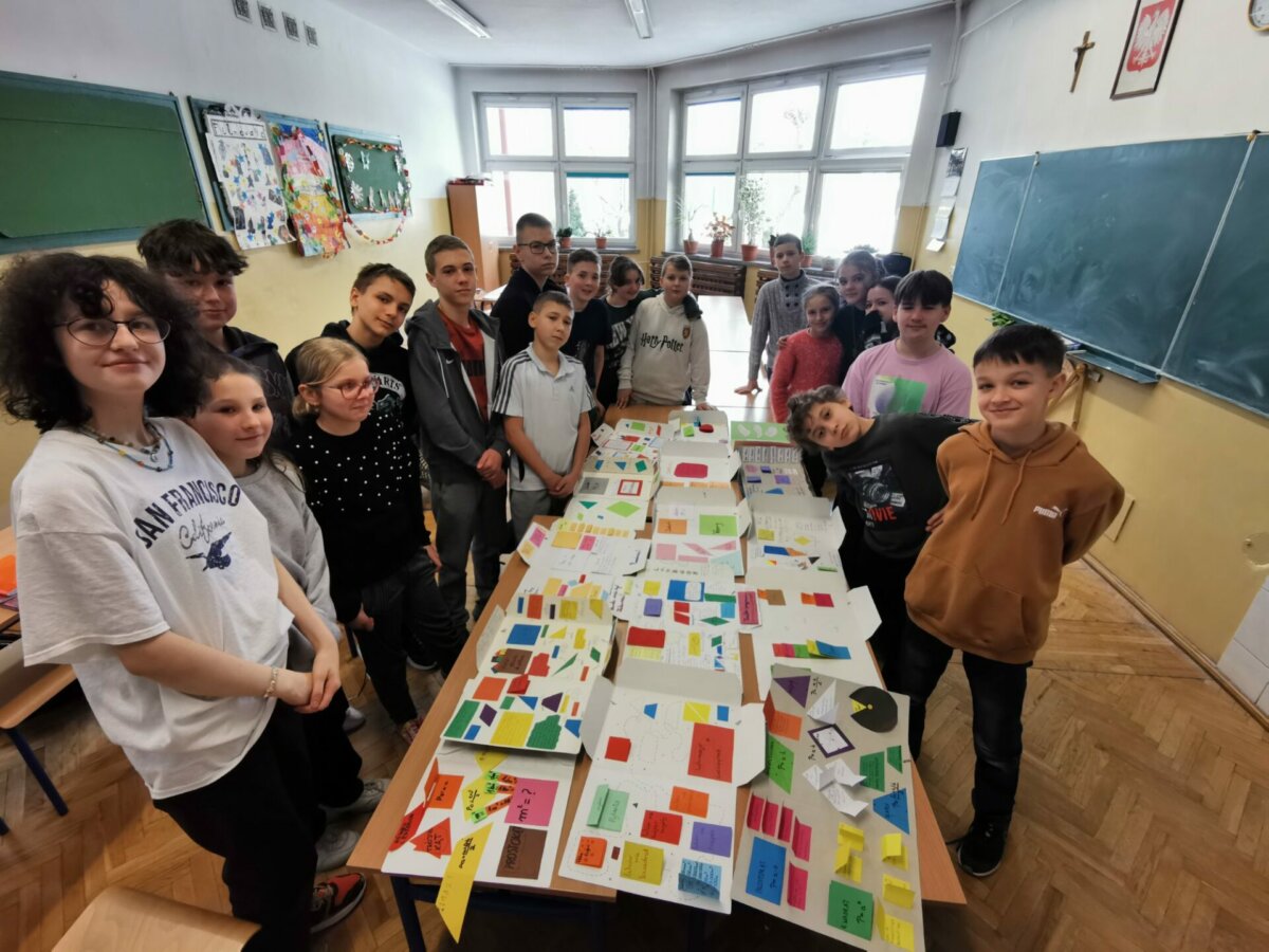 LAPBOOK – nasz sposób na powtórkę materiału z matematyki